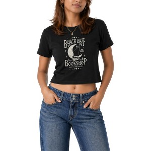 Women's Instant Message Black Cat Book Club Cropped Graphic T-Shirt ...