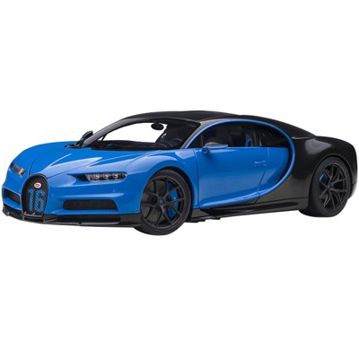 2019 Bugatti Chiron Sport French Racing Blue and Carbon 1/18 Model Car by Autoart