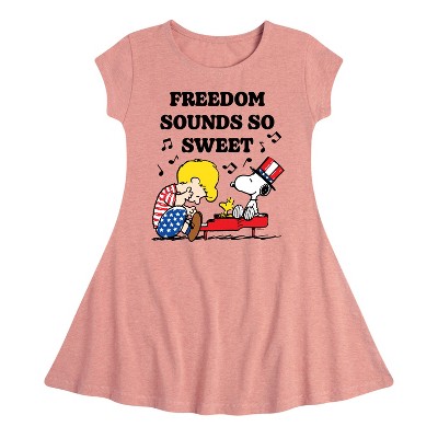 Girls' - Peanuts - Freedom Sounds So Sweet Fit & Flair Cap Sleeve Graphic Dress