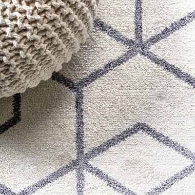 Modern Geometric Gray and White Synthetic Area Rug