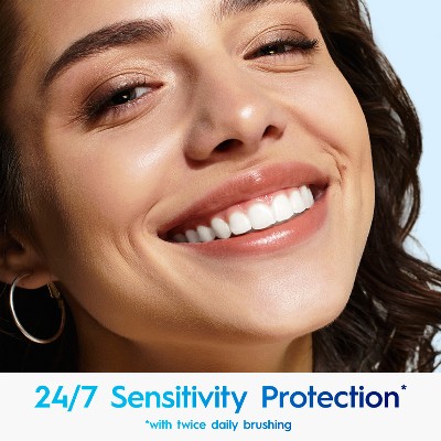 Crest 3D White Brilliance Sensitivity Relief Toothpaste - 3.9oz/2ct