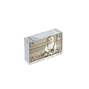 Azar Displays Clear Acrylic Magnetic Photo Frame Block 4.5" x 3" Vertical/Horizontal - 1 of 4