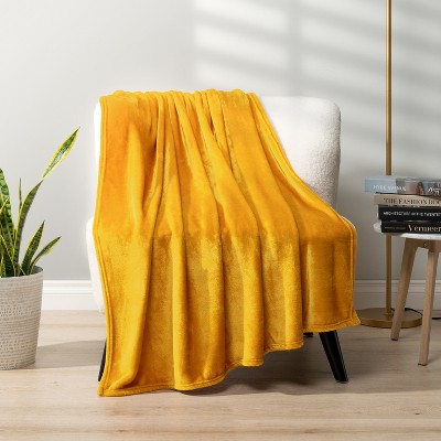Mustard Yellow Queen Size Fleece Blanket for Bed
