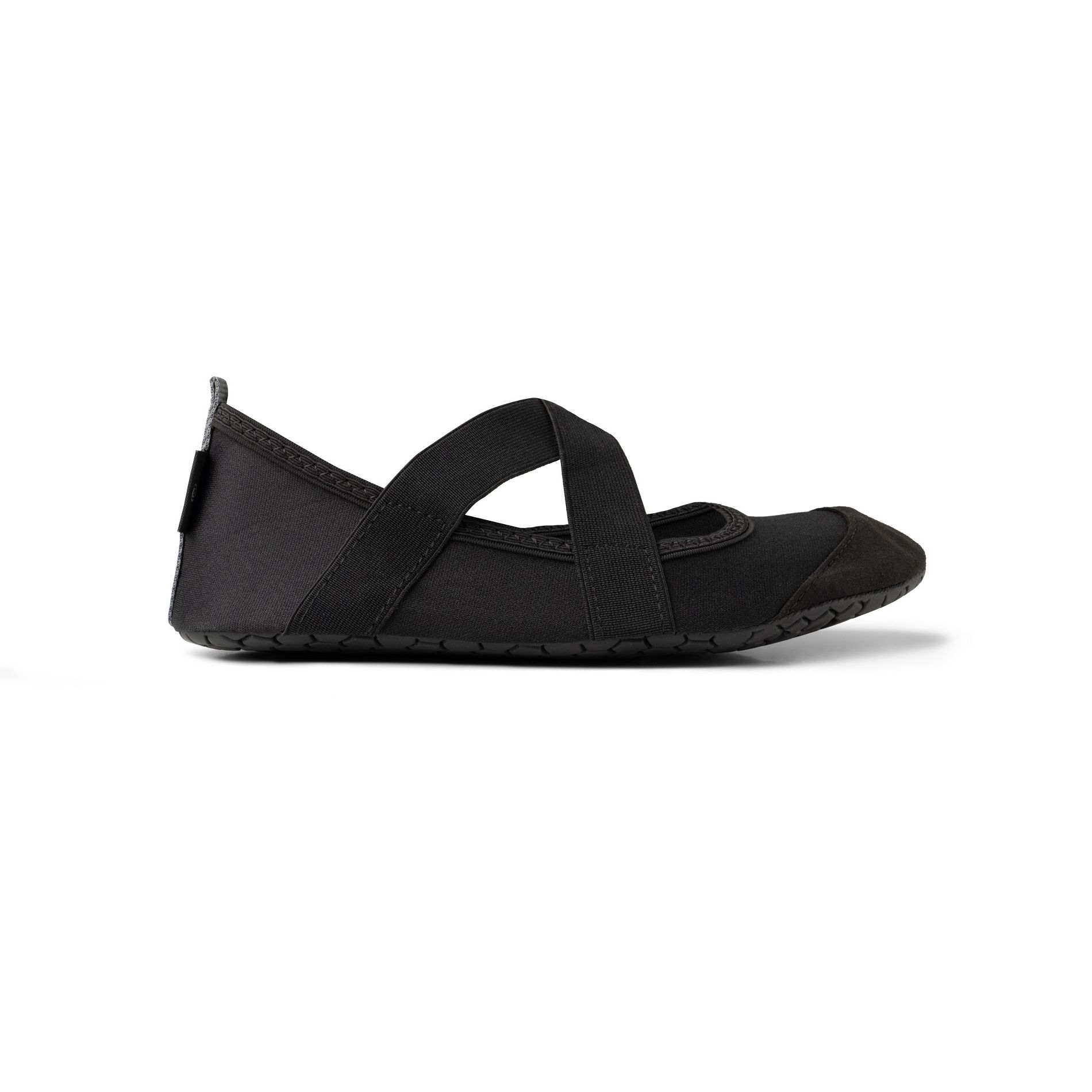 FITKICKS Women’s Crossovers Foldable Water Shoes Black, Medium