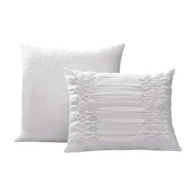 White Triple Diamond Textured Microfiber Throw Pillow Set