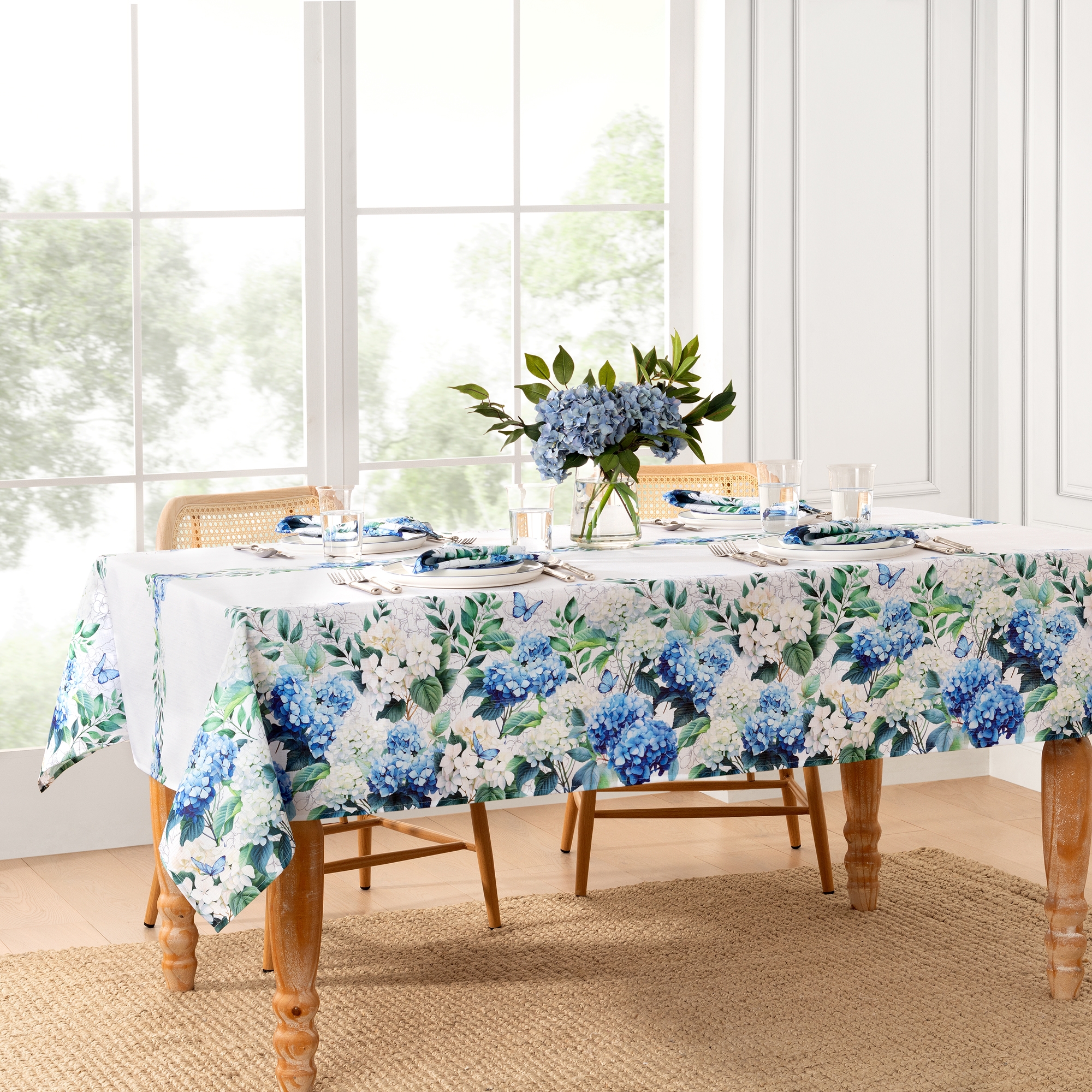 Hydrangea Bloom Floral Double Border Tablecloth - Multicolor - 60x102 - Elrene Home Fashions
