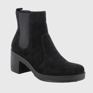 Sofia Made in Italy Womens Suede Chelsea Boots By Alpine Swiss - 1 of 4
