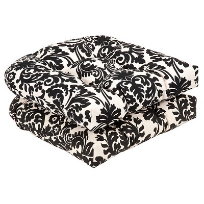 black and white cushions