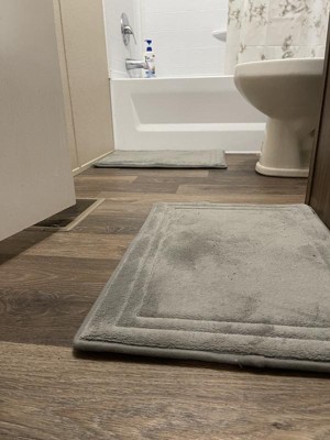 2pc Quick Drying Memory Foam Framed Bath Mat With Griptex Skid-resistant  Base Gray - Microdry : Target
