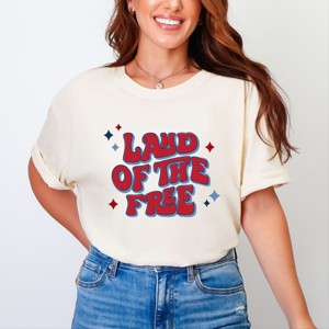 Simply Sage Market Land Of The Free Retro Garment Dyed Tee - L - Ivory - 1 of 4