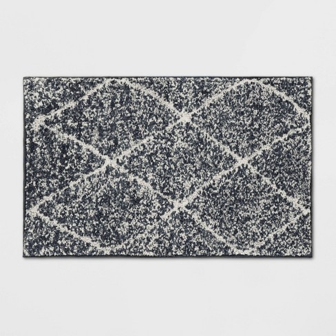 4'x5'6 Solid Washable Accent Rug Gray - Made By Design™ : Target