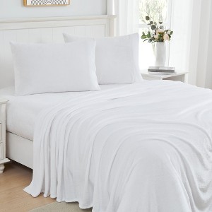 Ultra Soft Microplush Solid Fleece Sheet Set by Sweet Home Collection™ - 1 of 4