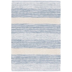 Montauk MTK976 Hand Loomed Indoor Rugs - Safavieh - 1 of 4