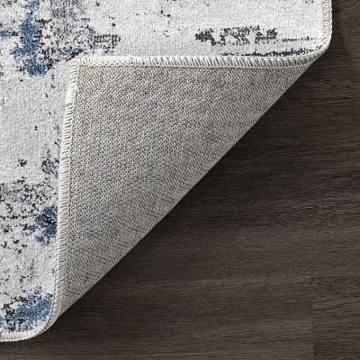 Reversible Abstract Gray Synthetic 4' x 6' Easy-Care Area Rug