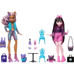 Monster High Two Dolls with Two Pets, Draculaura and Clawdeen Wolf - 1 of 4