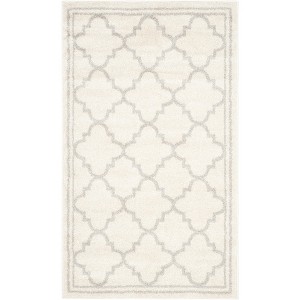 Amherst AMT422 Power Loomed Indoor Rugs - Safavieh - 1 of 4