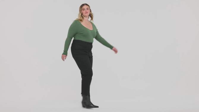 Women's High-Rise 90's Slim Straight Jeans - Universal Thread™ Black, 2 of 8, play video