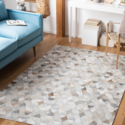 Handmade Gray Geometric Cowhide Area Rug 5' x 8'