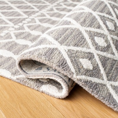 Handmade Grey and Ivory Wool Tufted Runner Rug 2'3" x 9'