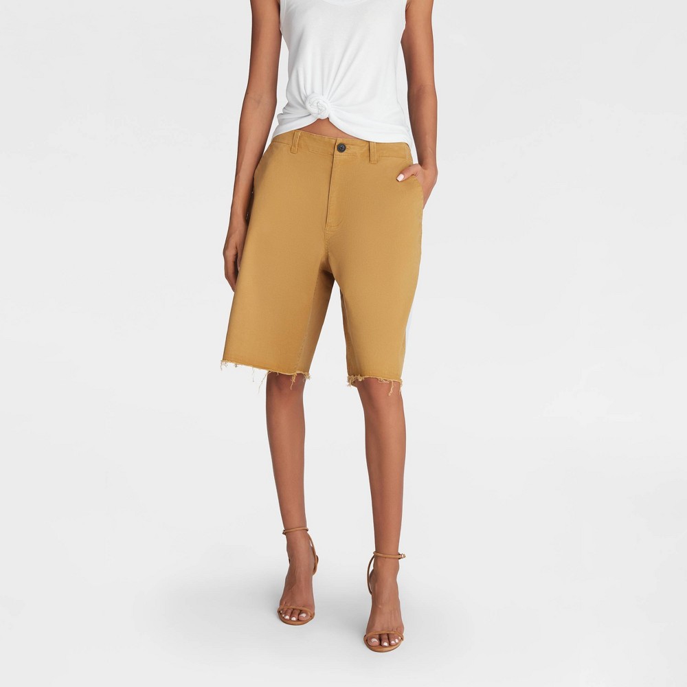 KBB by KAHLANA Women's Mid-Rise 'The Twill Bermuda Shorts' - Light Brown S