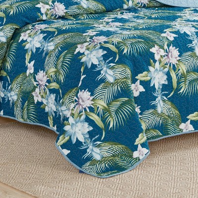 Coastal Breeze King-Size Reversible Cotton Quilt Set in Blue