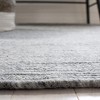 Braided BRD901 Hand Woven Rug - Safavieh - 4 of 4