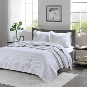 3 Piece Quilt Set White Full/Queen - 1 of 1