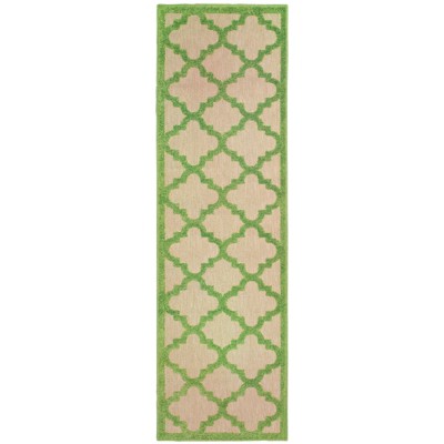 Oriental Weavers Cayman 660F9 Sand/ Green Indoor/Outdoor Area Rug - 2'3" x 7'6"