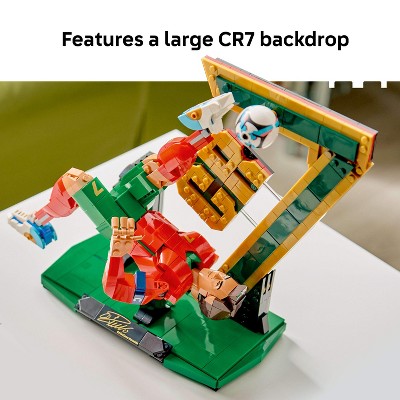 Детские конструкторы LEGO Editions Cristiano Ronaldo – Soccer Legend 43016 — фото 4