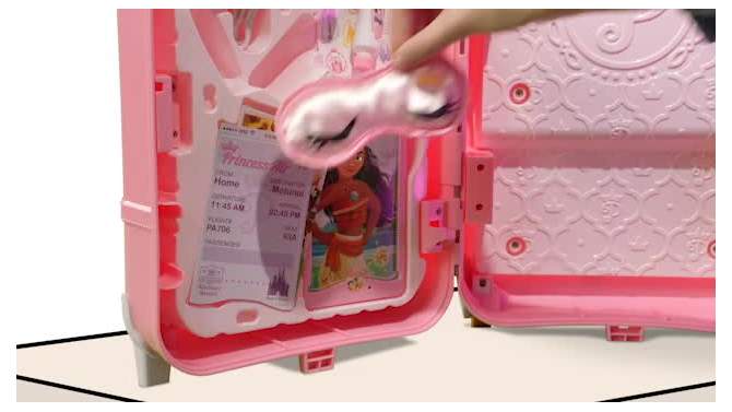 Disney Princess Style Collection Deluxe Suitcase, 2 of 12, play video