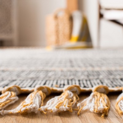 Montauk Gold and Multicolor Handwoven Cotton Rug 3x5 Feet