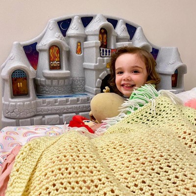 Little tikes clearance castle bed