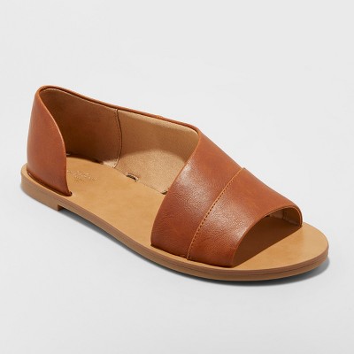 wide width leather sandals