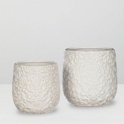 Sullivans Set of 2 Embossed Planters 6"H & 5"H White