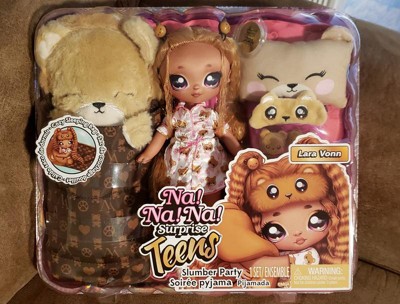 Na Na Na Surprise Lavender Kitty Family Doll Set with 2 Fashion