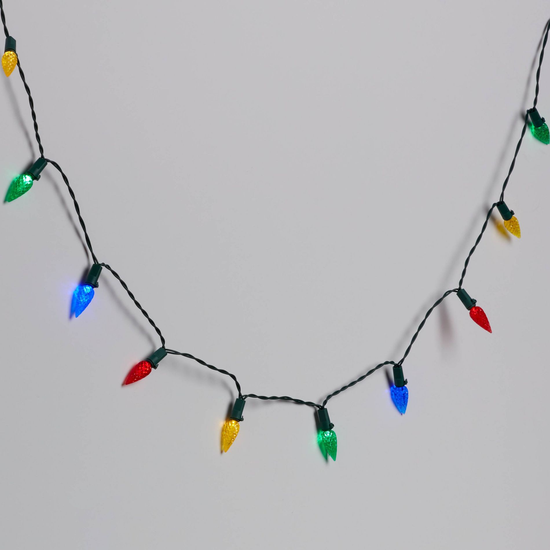 50ct Solar LED Faceted Christmas Indoor Outdoor String Lights with Green Wire - Wondershop™