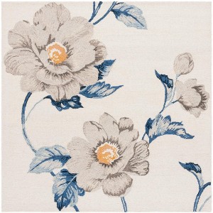 Jardin JAR739 Hand Tufted Indoor Rugs - Safavieh - 1 of 4