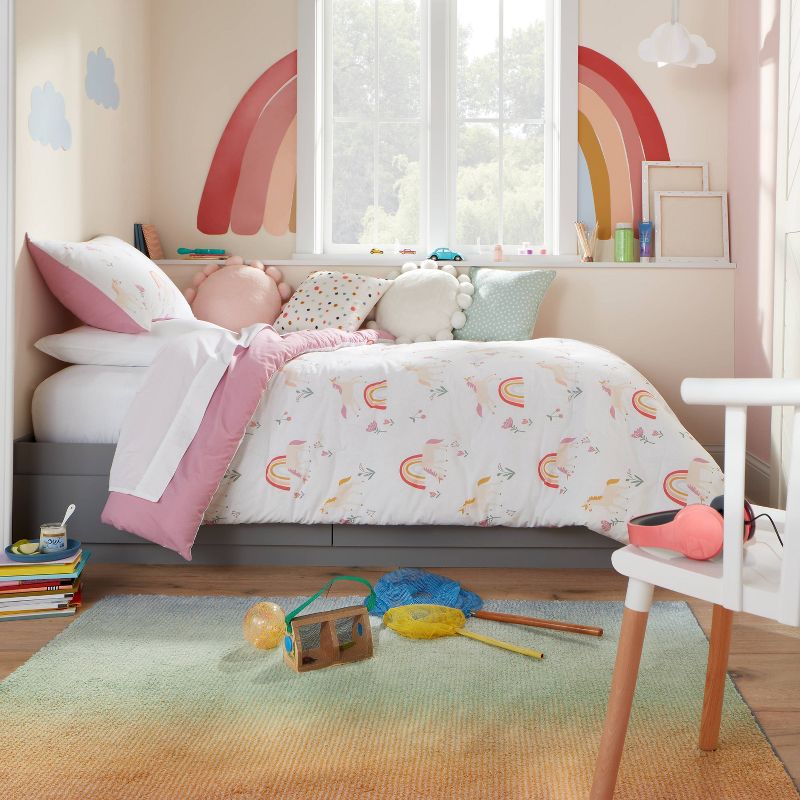 5&#39;x7&#39; Ombre Neon Rainbow Tufted Kids&#39; Rug - Pillowfort&#8482;, 6 of 8