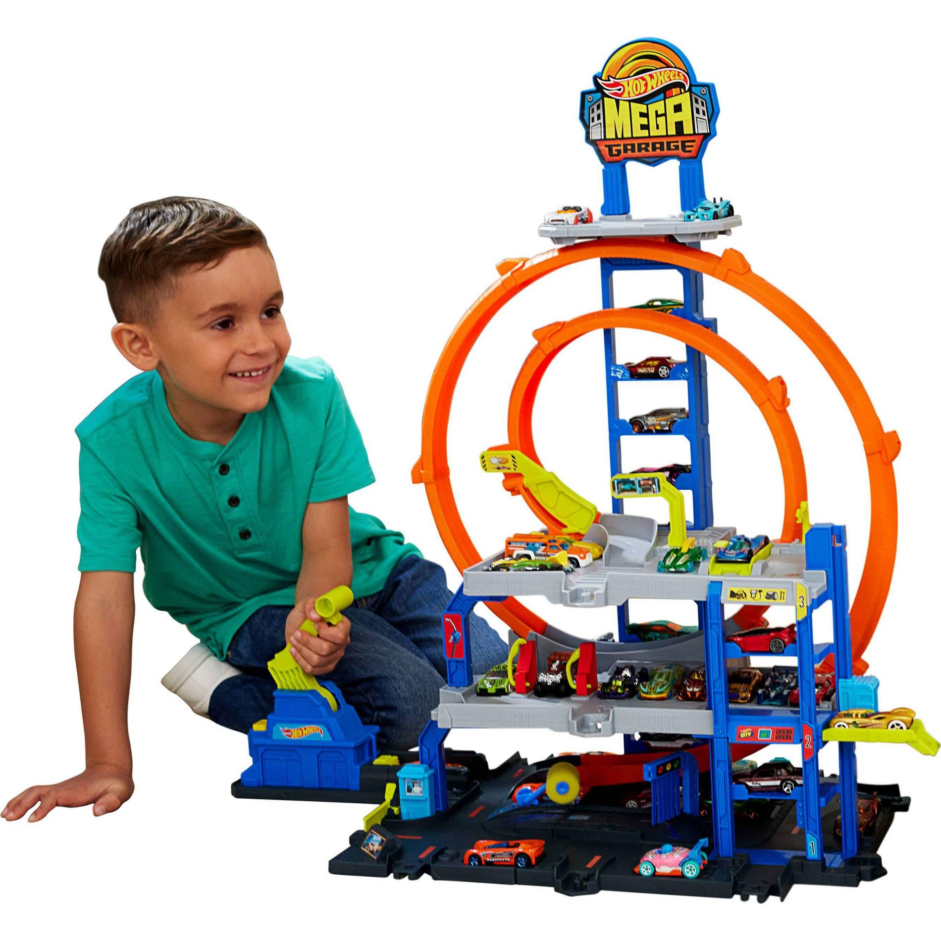 Hot Wheels Mega Loop Garage Playset with 1 Die-Cast Toy Car and 1 Toy Helicopter in 1:64 Scale