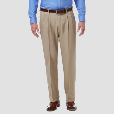 Haggar Men's Premium Comfort 4-Way Stretch Classic Pleated Dress Pants