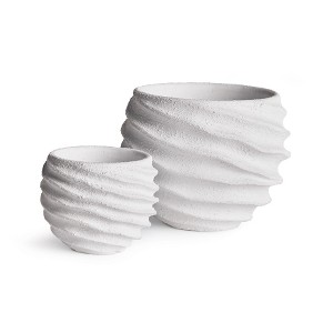Plum & Post Echols Flowerpot Planters Set of 2 - 1 of 3