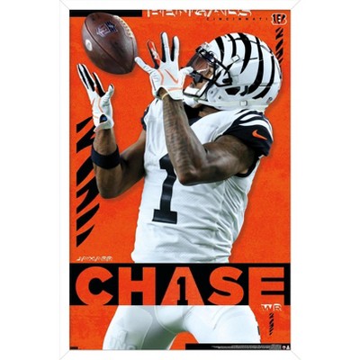 Trends International Nfl Cincinnati Bengals - Joe Burrow 22 Framed Wall  Poster Prints White Framed Version 22.375 X 34 : Target