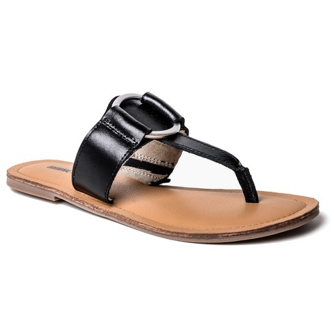 Minnetonka 2025 black sandals