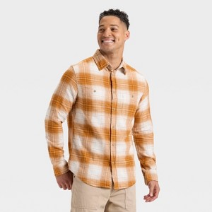 Men's Vintage Mid-Weight Long Sleeve Flannel Shirt - Goodfellow & Co™ - 1 of 3