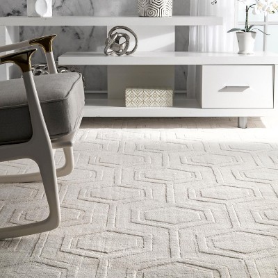 Ivory Geometric Handwoven Wool Area Rug