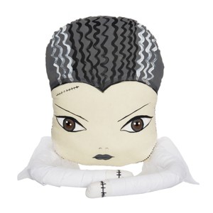 Gallerie II Edelweiss Zombinaland Figurine - 1 of 3