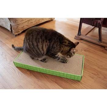 FurHaven Corrugated Flat Cat Scratcher With Catnip
