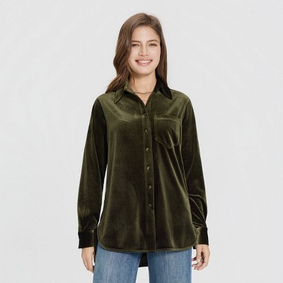 Women's Long Sleeve Collared Velvet Button-Down Shirt - Universal Thread™