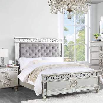 81" Full Bed Varian Bed Gray Velvet, Silver Mirrored Finish - Acme Furniture