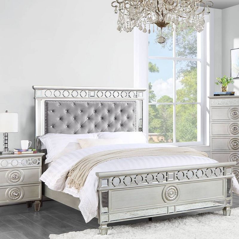 81&#34; Full Bed Varian Bed Gray Velvet, Silver Mirrored Finish - Acme Furniture, 1 of 7